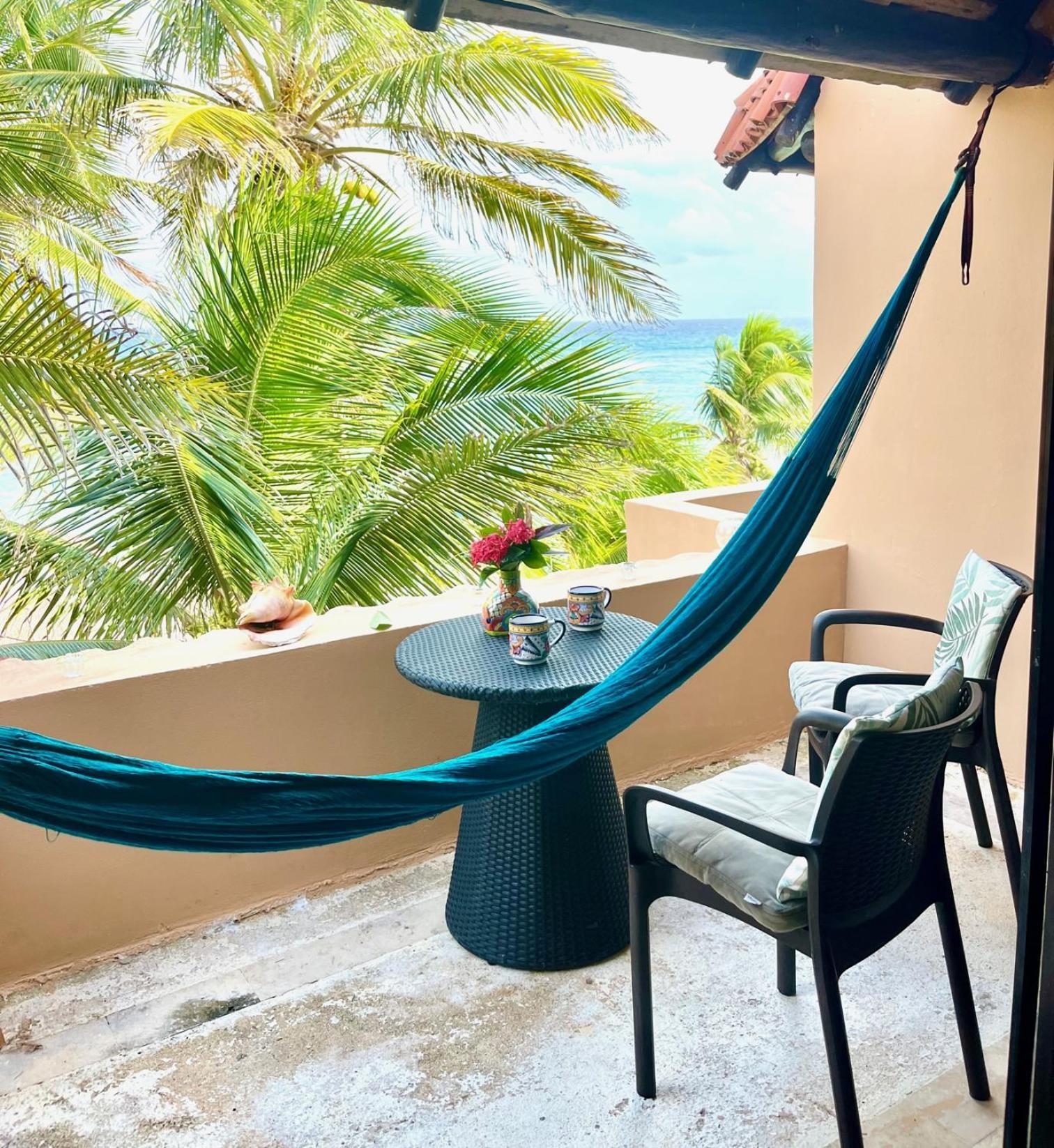 Beachfront Hammock Heaven 아쿠말 외부 사진