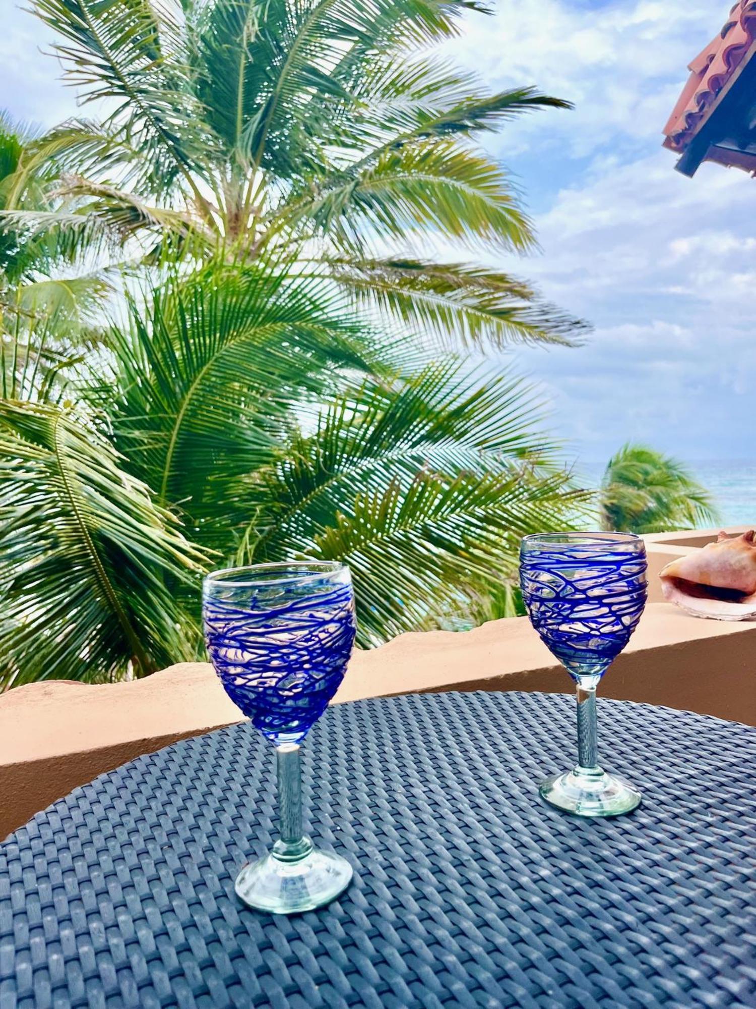 Beachfront Hammock Heaven 아쿠말 외부 사진
